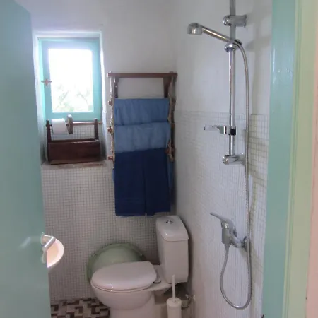 Authentic Greek Cottage- Daisy- Great Sea Views Holiday home